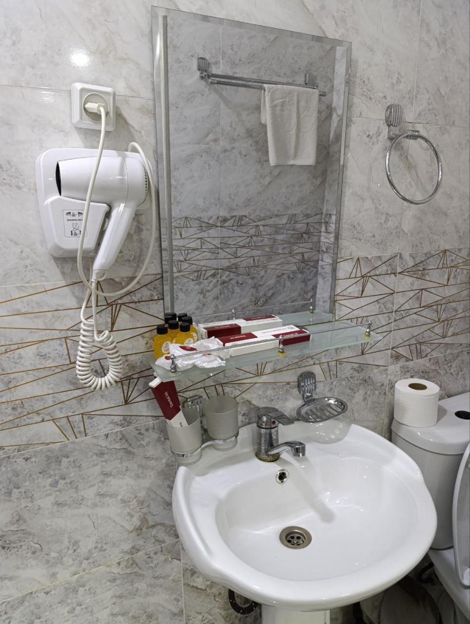 The Art Hotel Ташкент Экстерьер фото